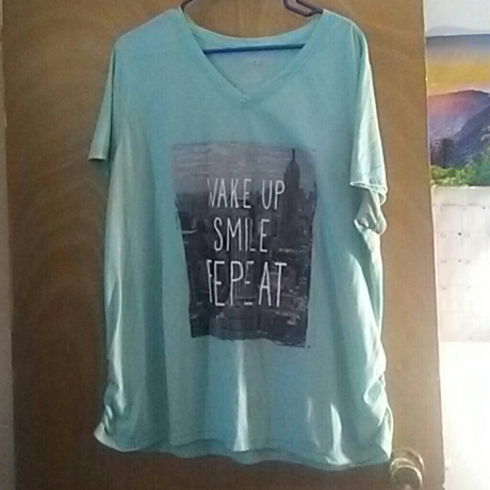 Teal active wear shirt